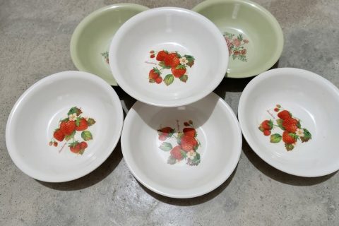 6-Piece Floral Strawberry Melamine Bowl Set (Sold in Pairs or Full Set)