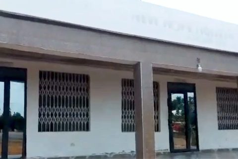 9-Bedroom Roadside Property with 2 Plots of Land for Sale in Ho
