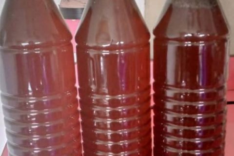 Natural bee honey 1 liter container